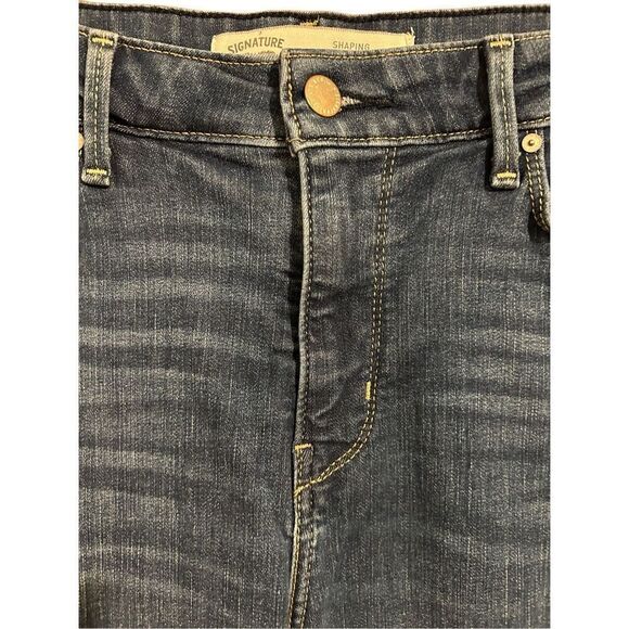 Signature Levi Straus Size 14W Blue Midrise Shaping Bootcut Jeans - Picture 11 of 13